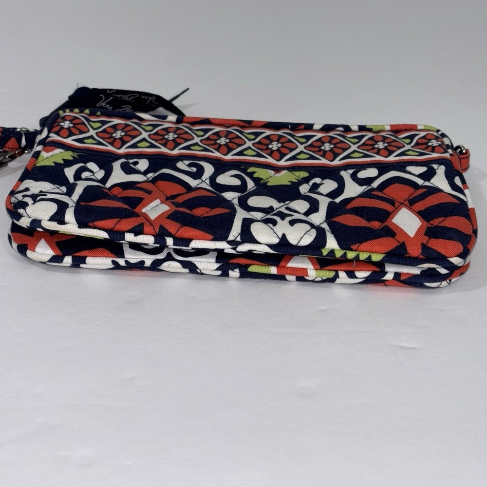 Vera Bradley Sun Valley Wristlet Excellent Used Condition great for travel - Picture 2 of 9